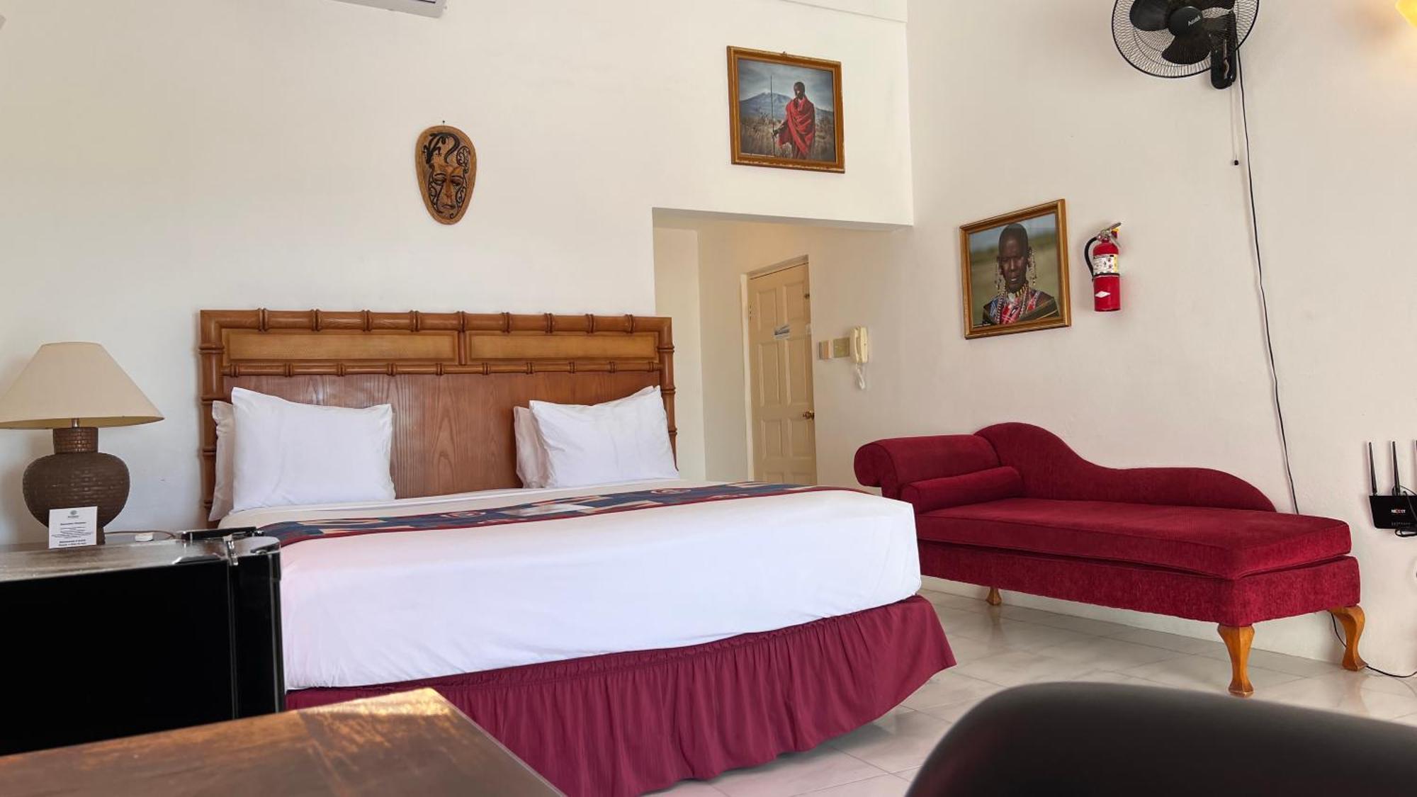All Nations Guest House بورت أنطونيو المظهر الخارجي الصورة