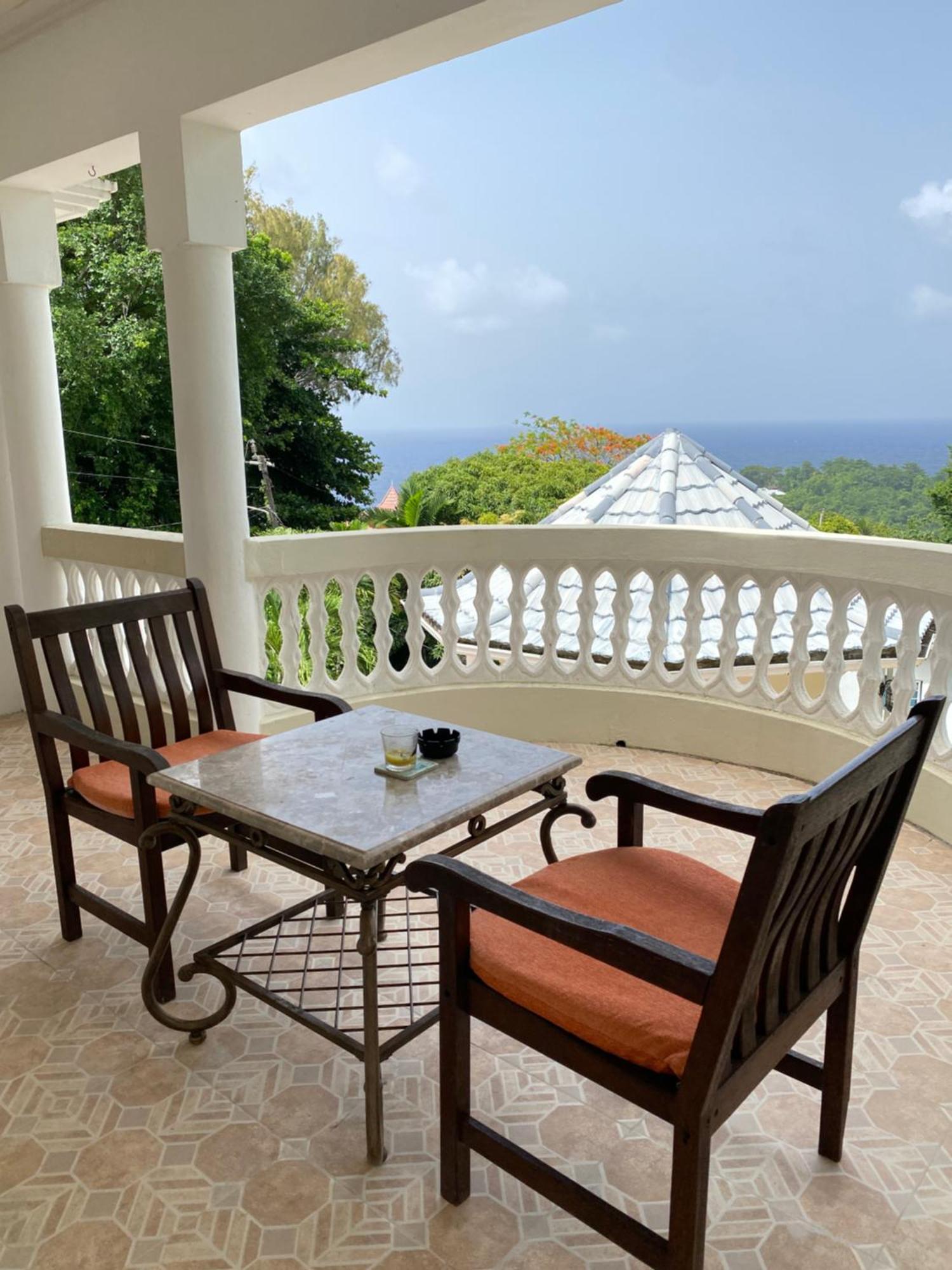 All Nations Guest House بورت أنطونيو المظهر الخارجي الصورة
