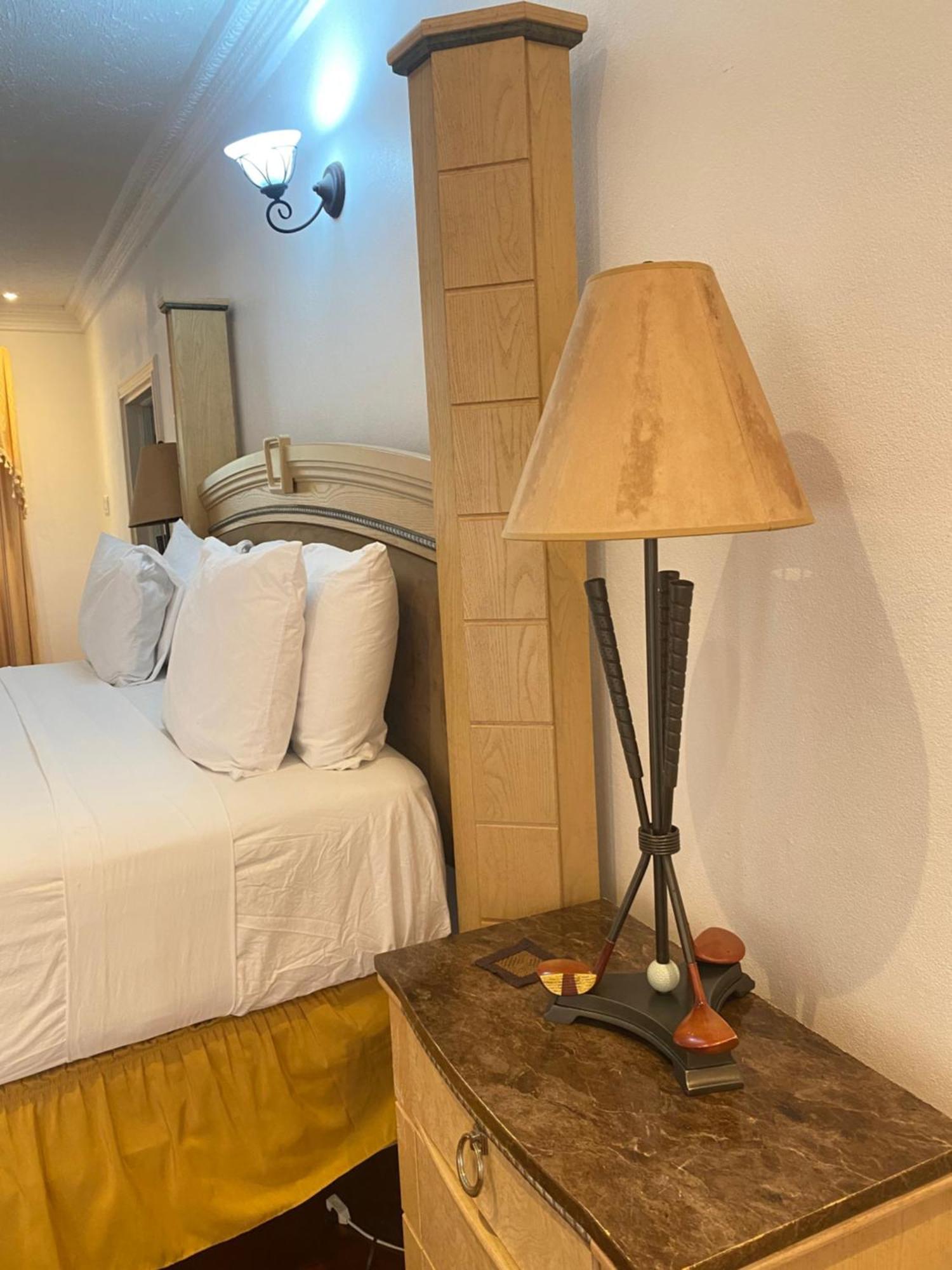 All Nations Guest House بورت أنطونيو المظهر الخارجي الصورة