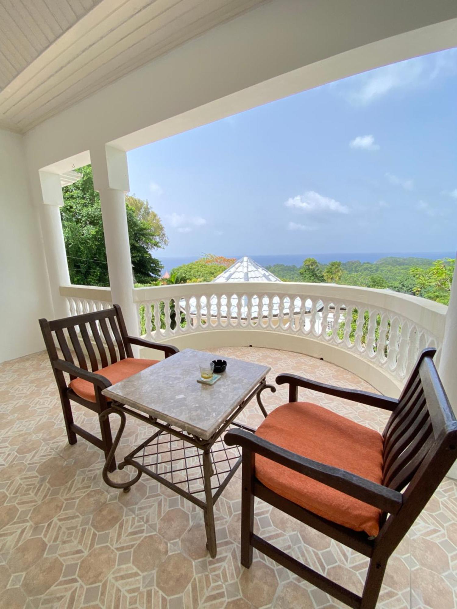 All Nations Guest House بورت أنطونيو المظهر الخارجي الصورة